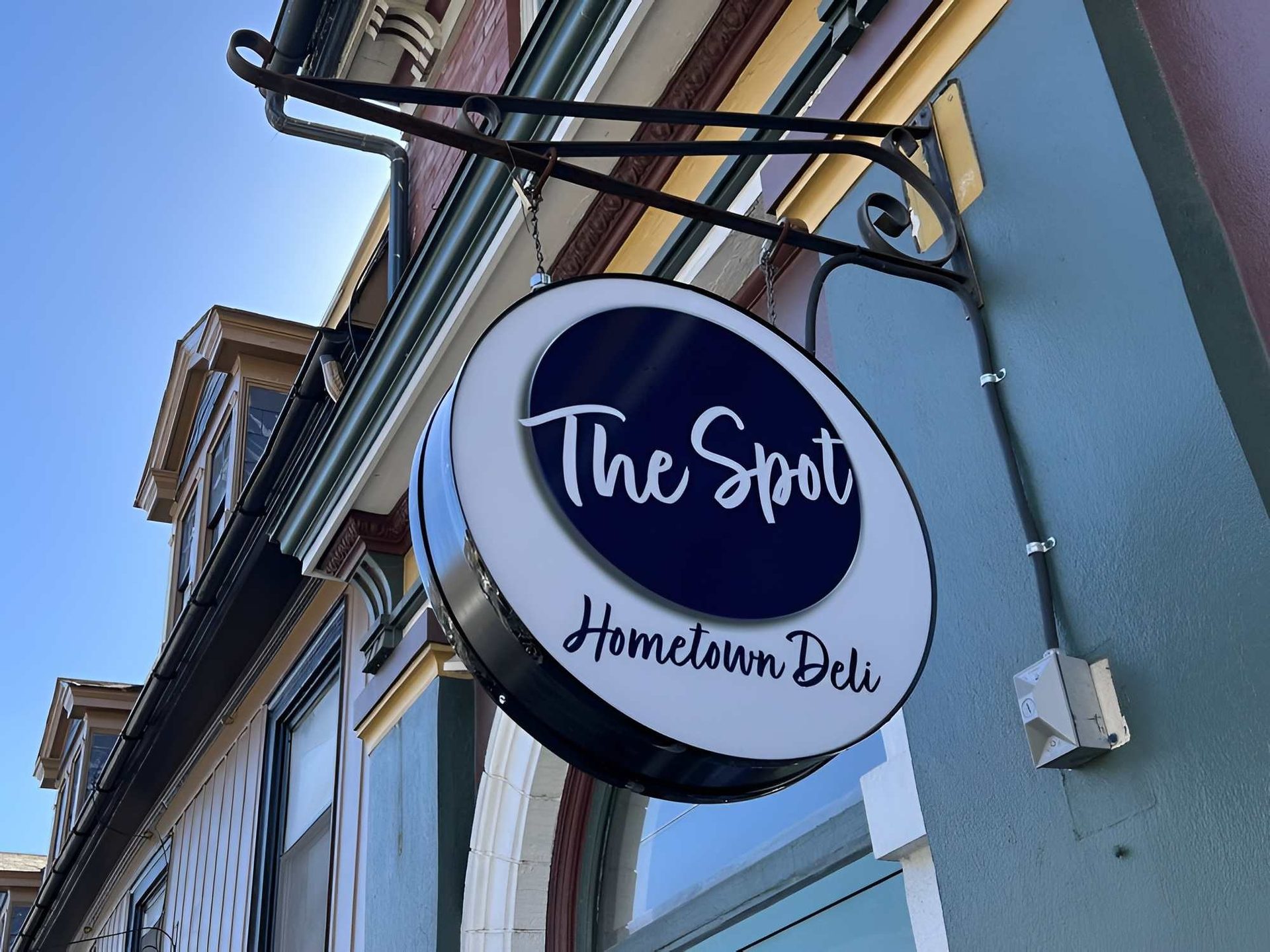 Visit Us Today! 📍